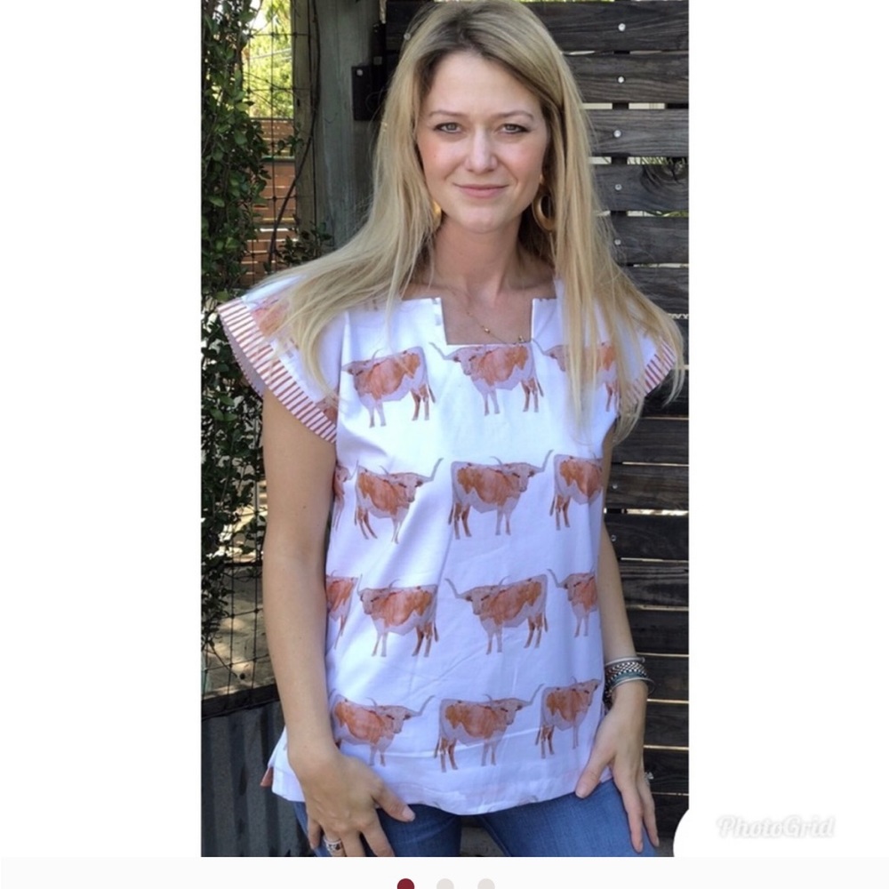 Brooke Wright Cow Shirt Size XS/SM